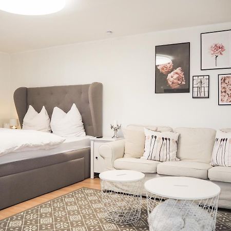 Stylische Wohnung In Ruhiger Lage, Sehr Messenah Laatzen Екстер'єр фото